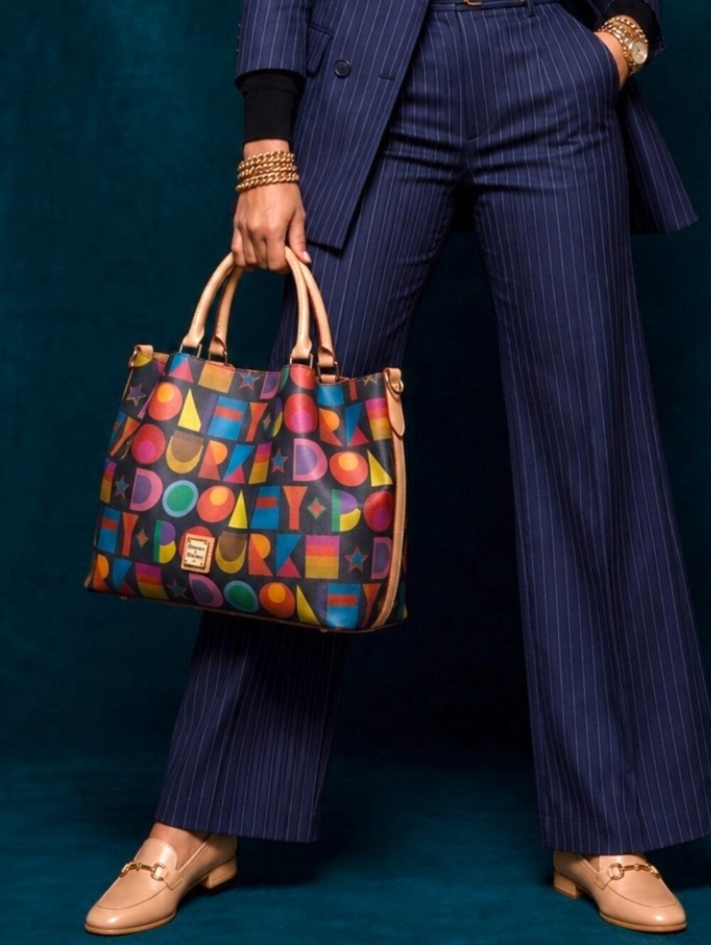 DOONEY & BOURKE Multicolor Monogram Brenna Tote NWT Crossbody BAG - Picture 4 of 10